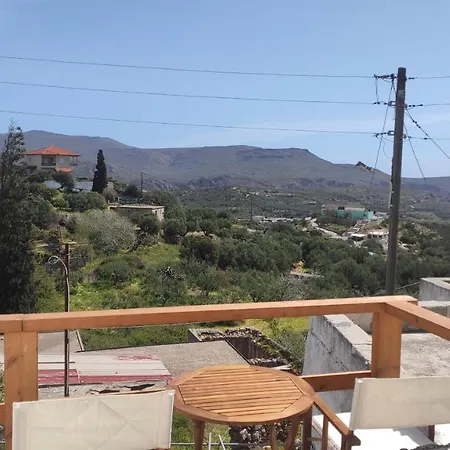 Apartment Tsitsinos Maisonette House Zakros