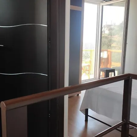 Tsitsinos Maisonette House Apartment