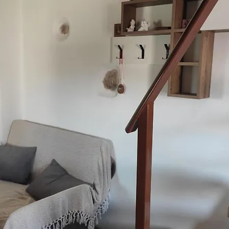 Tsitsinos Maisonette House *